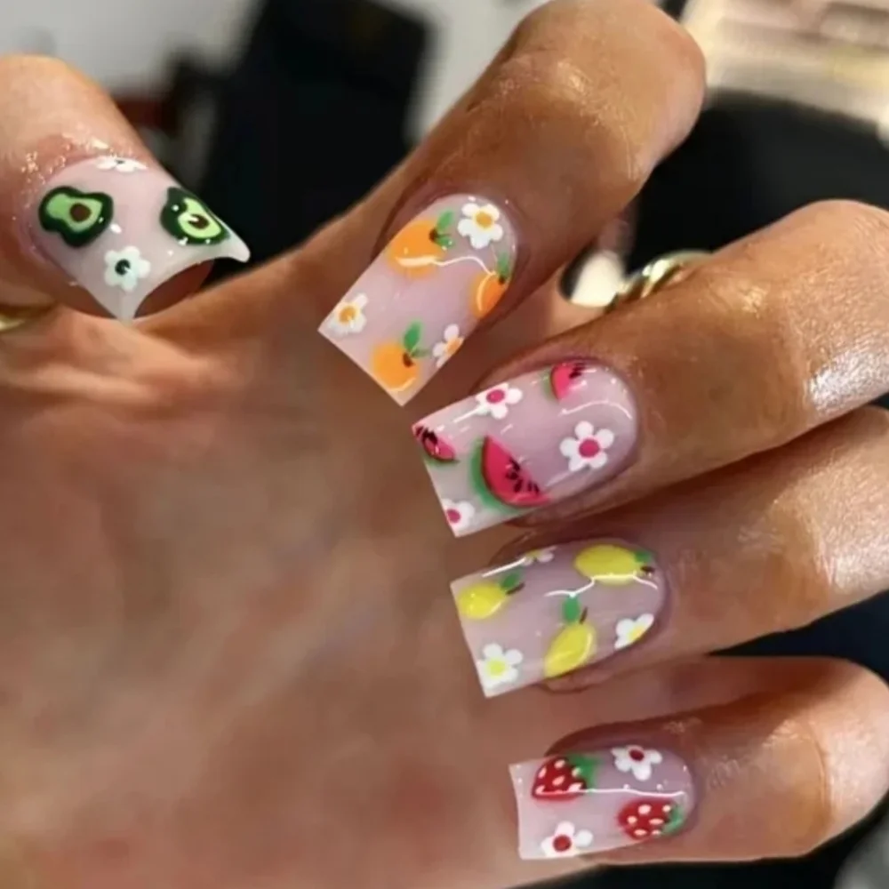 24 Pieces Fake Press On Nails